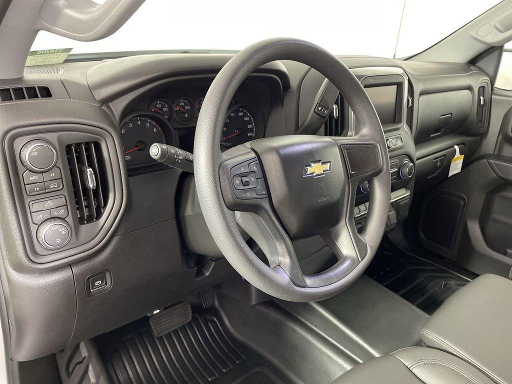 new 2024 Chevrolet Silverado 1500 car, priced at $43,950