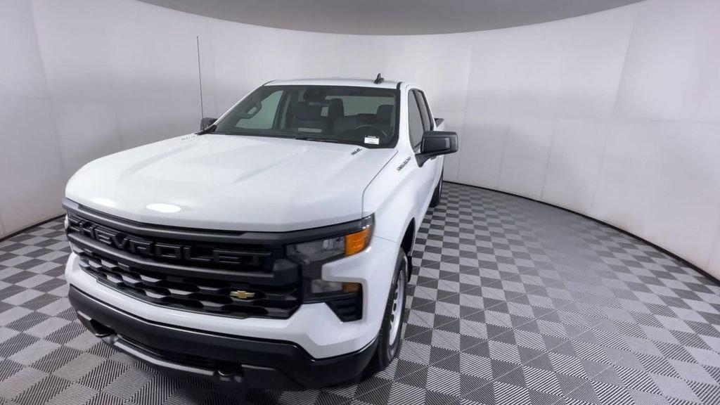 new 2024 Chevrolet Silverado 1500 car, priced at $43,950