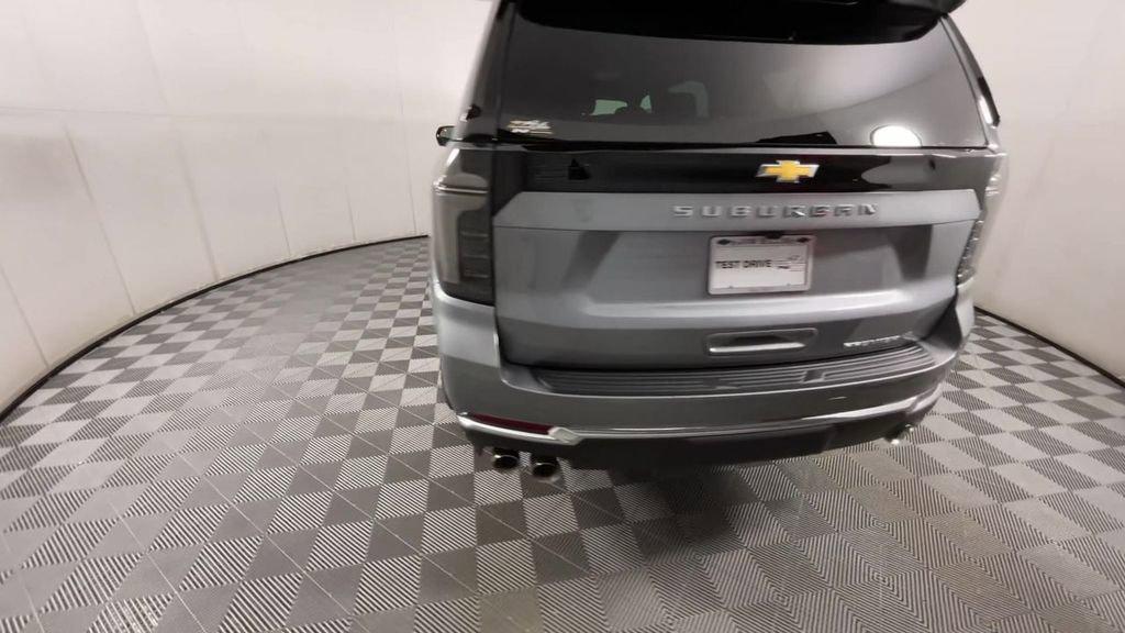 new 2025 Chevrolet Suburban car, priced at $75,180