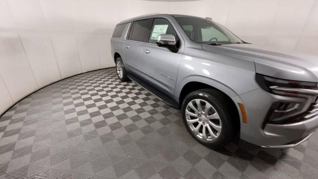 new 2025 Chevrolet Suburban car, priced at $75,180