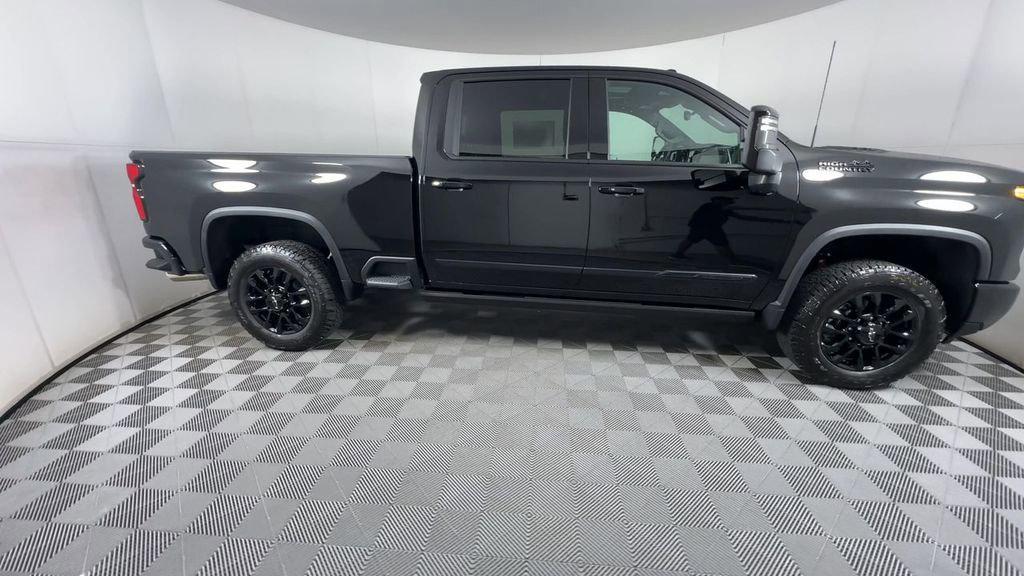 new 2026 Chevrolet Silverado 2500 car, priced at $81,300