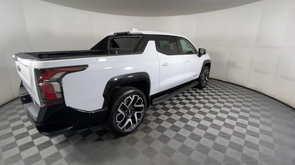 new 2025 Chevrolet Silverado EV car, priced at $89,440