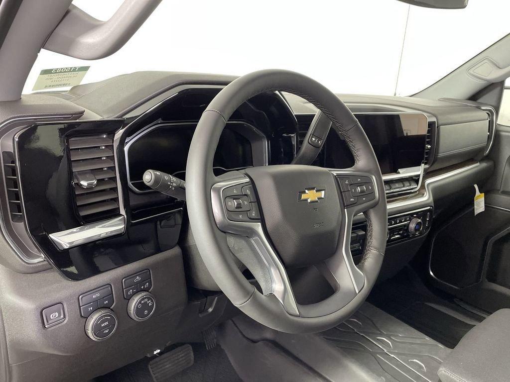 new 2025 Chevrolet Silverado 1500 car, priced at $47,355