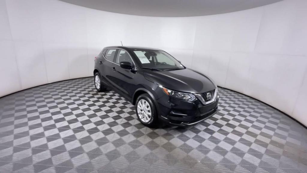 used 2022 Nissan Rogue Sport car, priced at $17,598