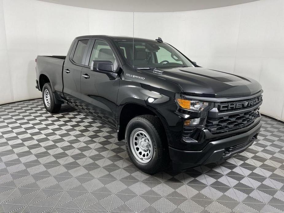 new 2024 Chevrolet Silverado 1500 car, priced at $34,625