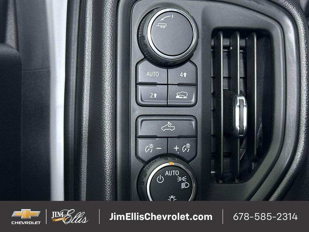 used 2024 Chevrolet Silverado 1500 car, priced at $37,615