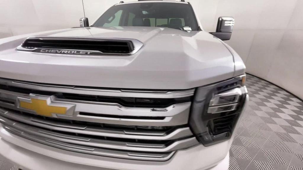 new 2025 Chevrolet Silverado 3500 car, priced at $93,550