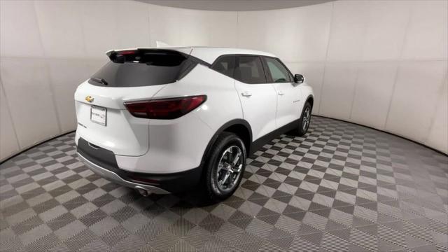 new 2025 Chevrolet Blazer car, priced at $35,372