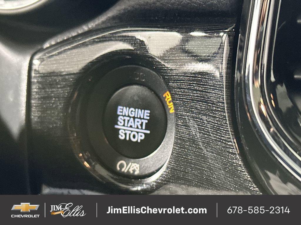 used 2021 Jeep Grand Cherokee car, priced at $28,000