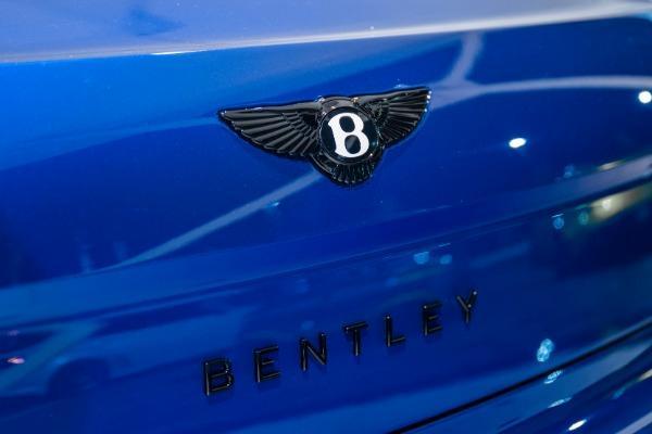 new 2025 Bentley Flying Spur car, priced at $318,150