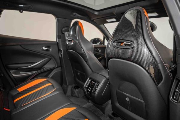 used 2023 Aston Martin DBX car