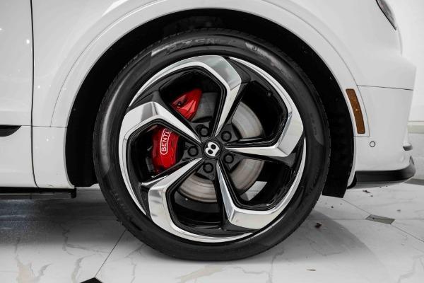 used 2022 Bentley Bentayga car, priced at $154,995