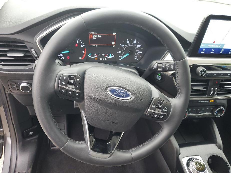 used 2022 Ford Escape car, priced at $23,995