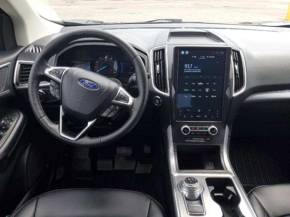 used 2022 Ford Edge car, priced at $29,995