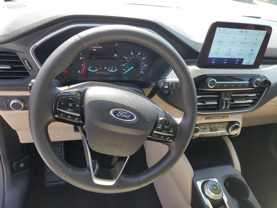 used 2022 Ford Escape car, priced at $23,995