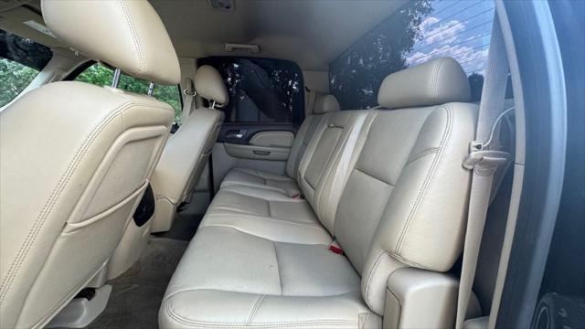 used 2014 GMC Sierra 2500 car, priced at $21,900