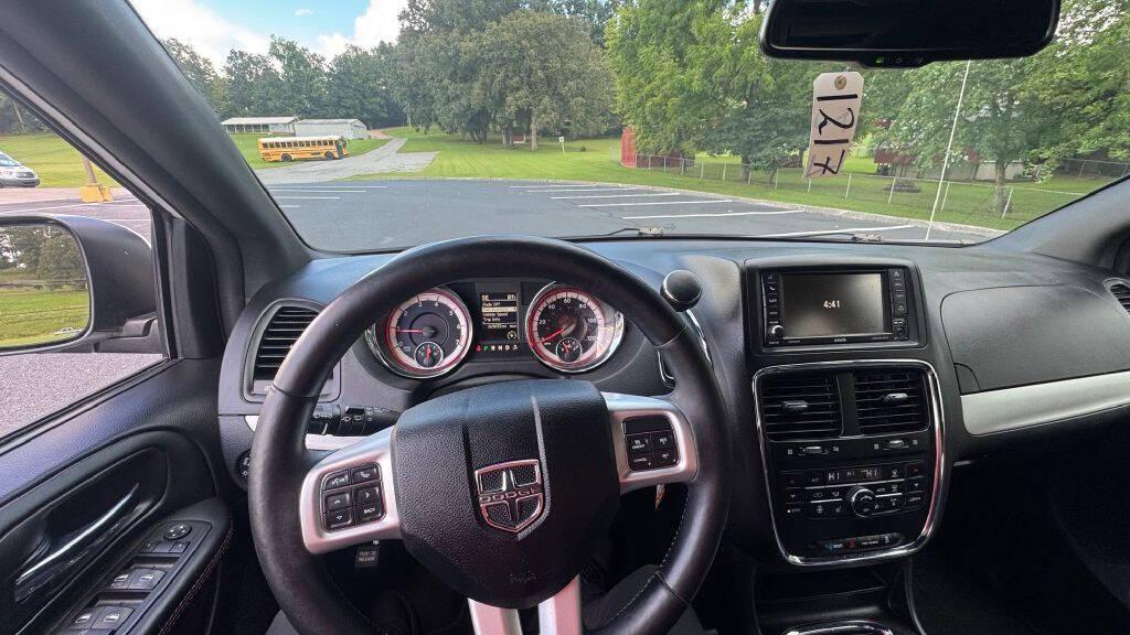 used 2017 Dodge Grand Caravan car, priced at $5,900