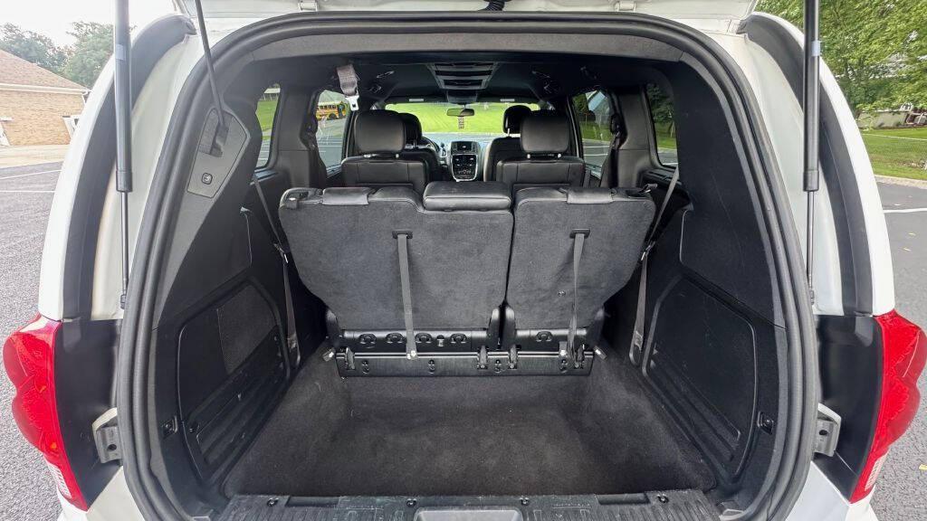 used 2017 Dodge Grand Caravan car, priced at $5,900