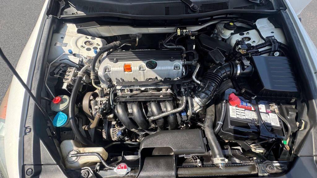 used 2010 Honda Accord car, priced at $5,900