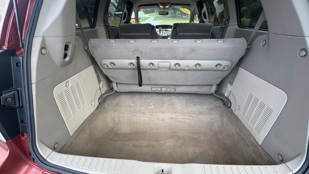 used 2005 Nissan Quest car, priced at $1,900