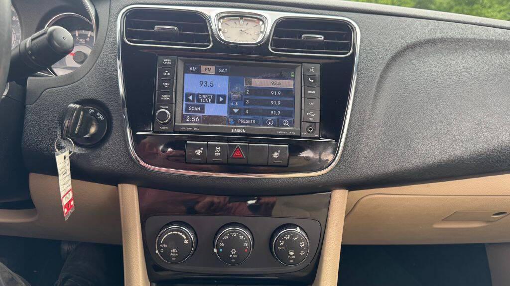 used 2012 Chrysler 200 car, priced at $6,500