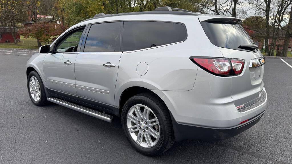 used 2014 Chevrolet Traverse car, priced at $5,900