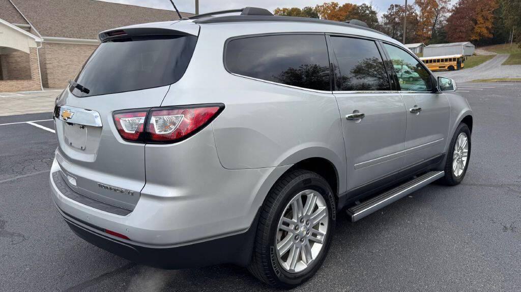 used 2014 Chevrolet Traverse car, priced at $5,900