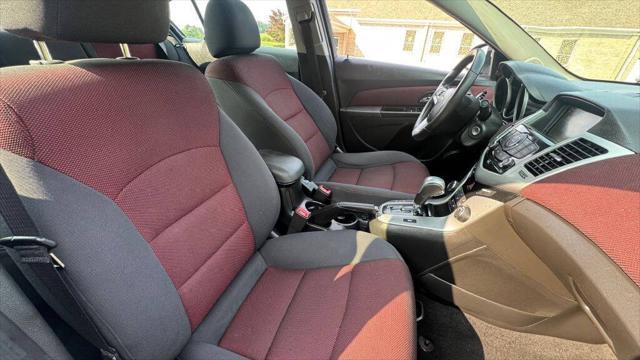 used 2013 Chevrolet Cruze car, priced at $6,500