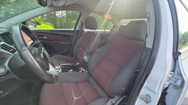used 2013 Chevrolet Cruze car, priced at $6,500