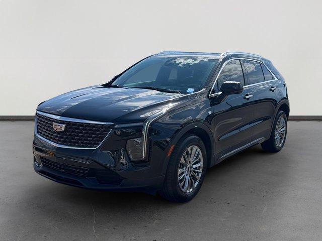 used 2024 Cadillac XT4 car, priced at $32,494