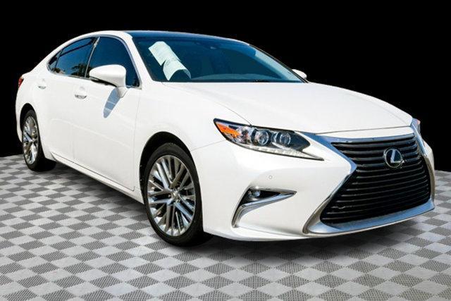 used 2018 Lexus ES 350 car, priced at $25,159