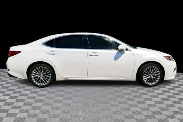 used 2018 Lexus ES 350 car, priced at $25,159