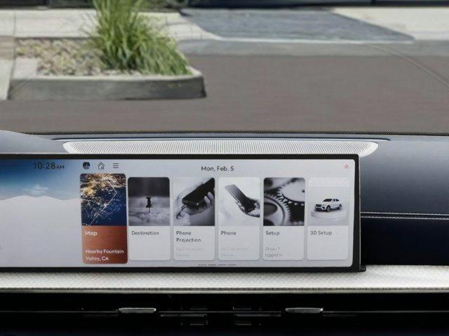 new 2025 Genesis GV80 car, priced at $83,703