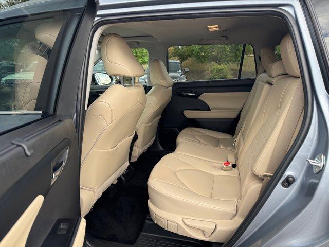 used 2023 Toyota Highlander car, priced at $35,278