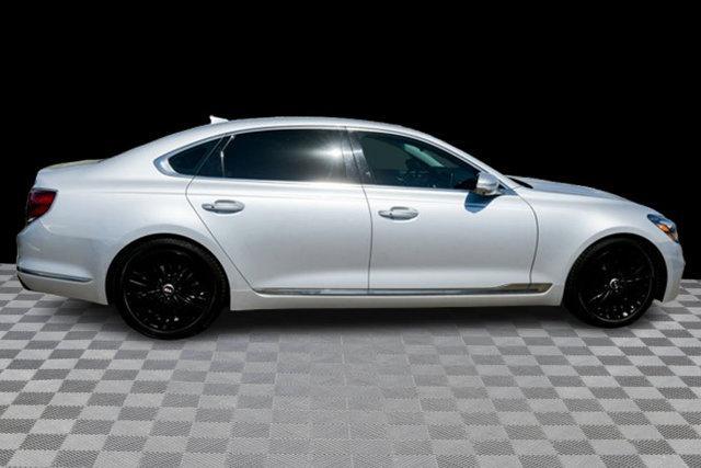 used 2020 Kia K900 car, priced at $30,758