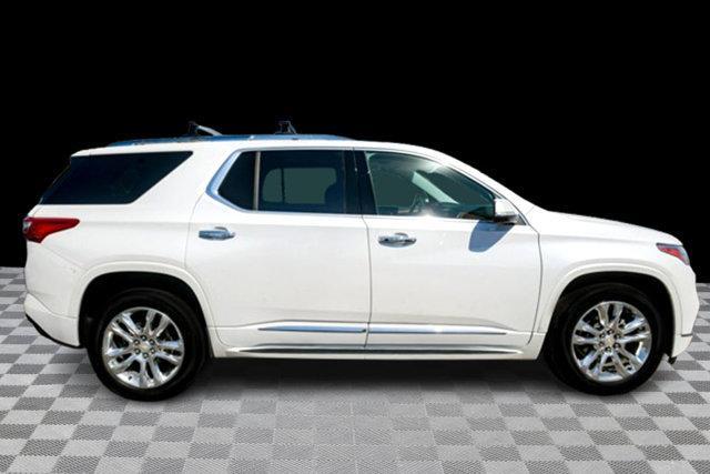 used 2021 Chevrolet Traverse car, priced at $33,719