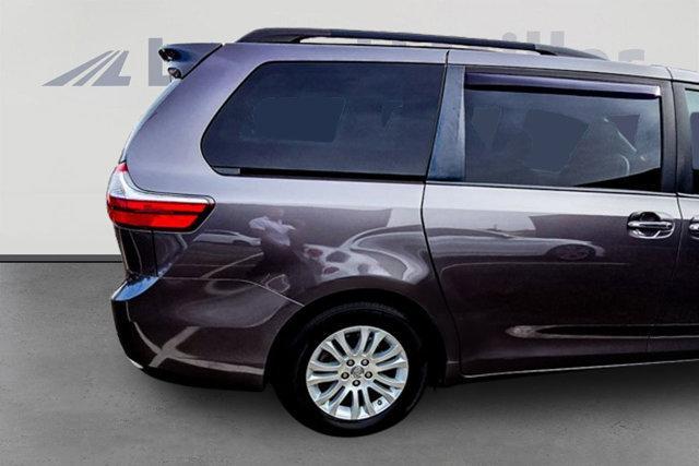 used 2017 Toyota Sienna car, priced at $26,289