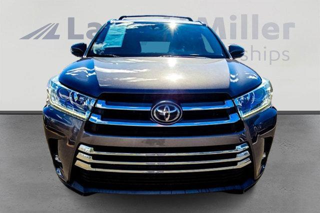 used 2019 Toyota Highlander car, priced at $32,562