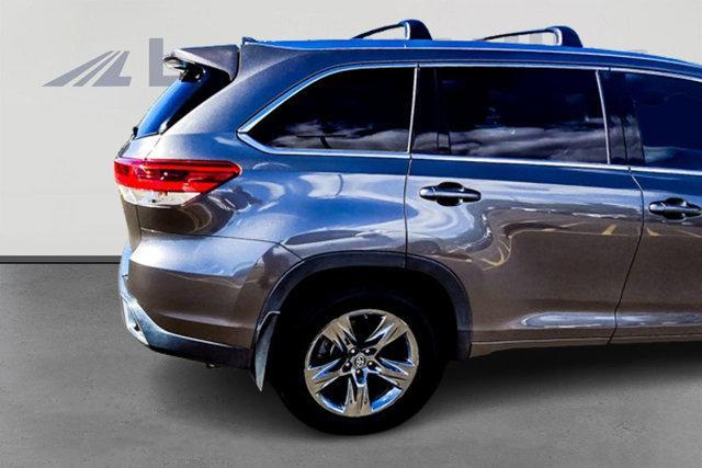 used 2019 Toyota Highlander car, priced at $32,562