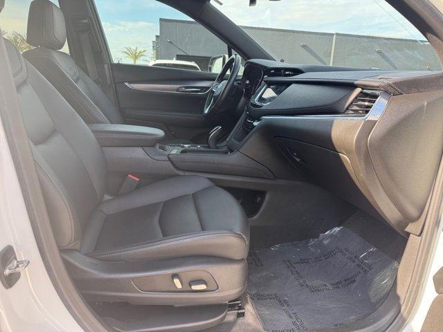 used 2023 Cadillac XT6 car, priced at $34,994