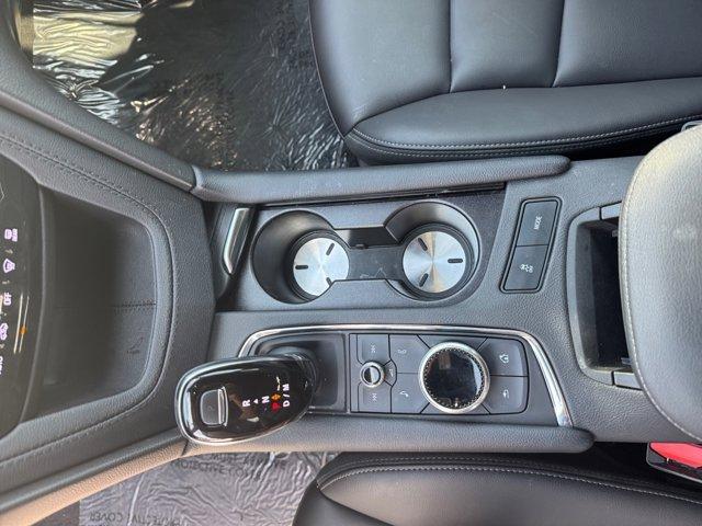 used 2023 Cadillac XT6 car, priced at $34,994