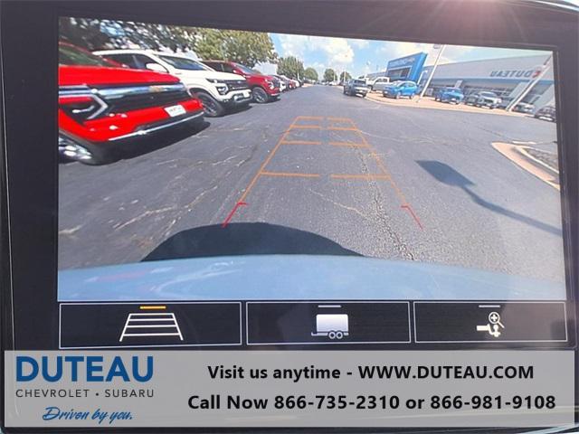 used 2021 Chevrolet Traverse car, priced at $22,400