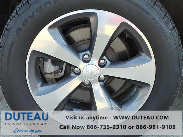 used 2019 Jeep Cherokee car, priced at $13,900