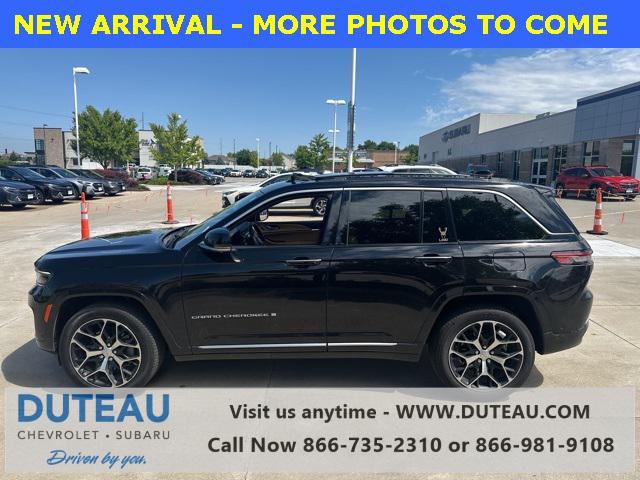 used 2022 Jeep Grand Cherokee car, priced at $31,900