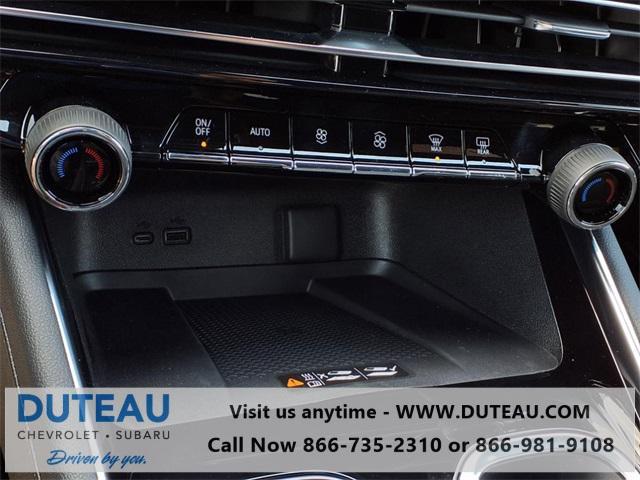 new 2025 Chevrolet Traverse car, priced at $57,915