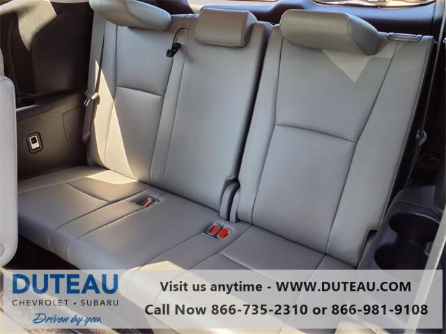 used 2022 Toyota Highlander car, priced at $44,900
