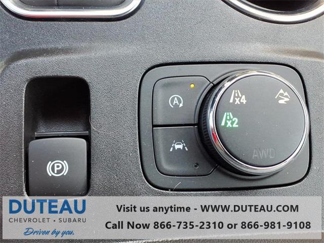 used 2023 Chevrolet Traverse car, priced at $30,400