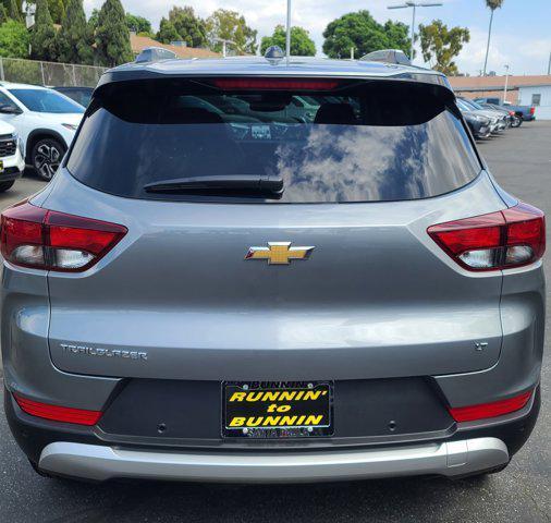 new 2025 Chevrolet TrailBlazer car, priced at $28,400