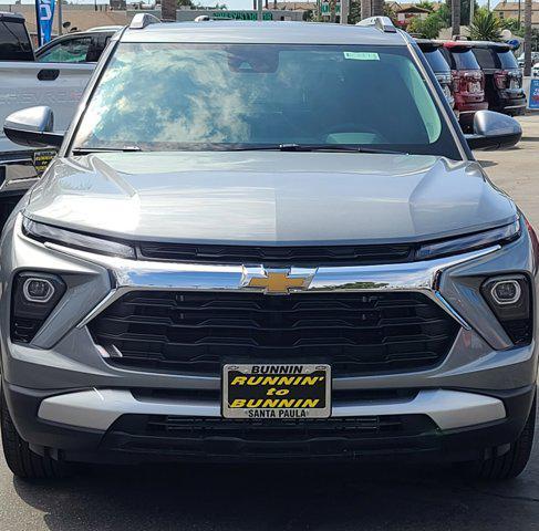 new 2025 Chevrolet TrailBlazer car, priced at $28,400