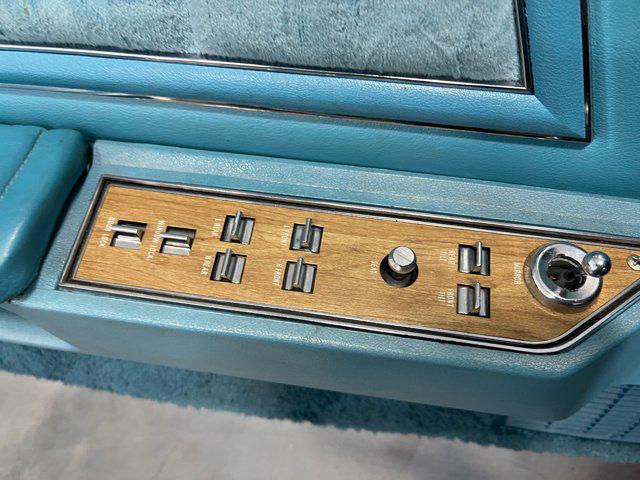 used 1975 Lincoln Mark IV car, priced at $29,995